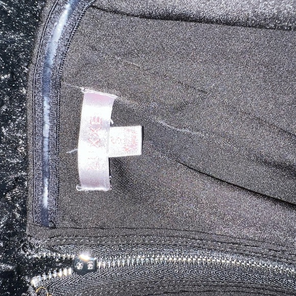 Jumpsuit - Picture 8 of 8